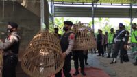 Gerebek Sabung Ayam